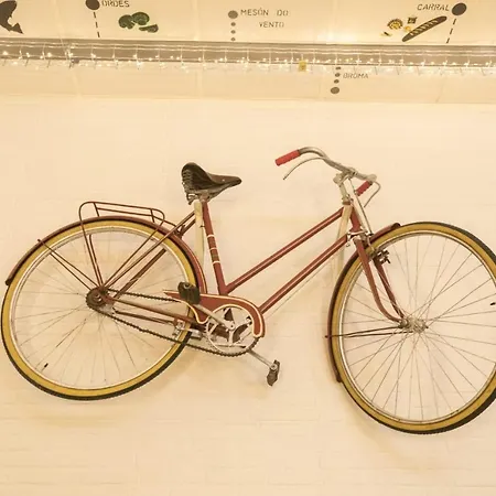 Thostel بيت شباب سانتياغو دي كومبوستيلا