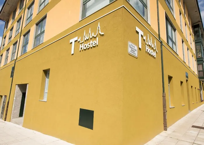 旅馆 Thostel